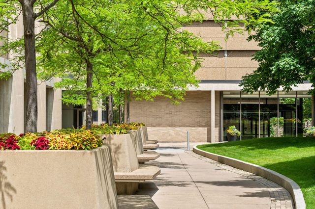 19 S 1st Street B2706, Minneapolis, MN 55401