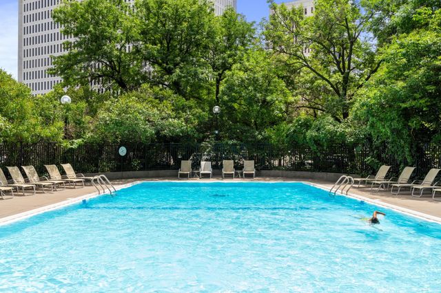 19 S 1st Street B2706, Minneapolis, MN 55401