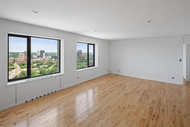 19 S 1st Street B2706, Minneapolis, MN 55401