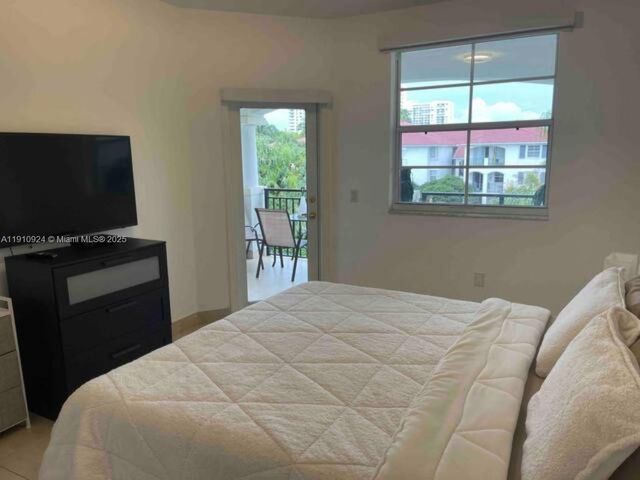 3205 NE 184th St 9302, Aventura, FL 33160