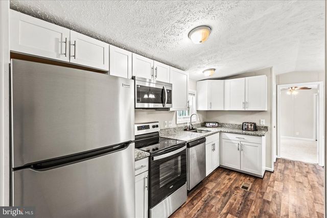 7449 LAKEWOOD LN, Spotsylvania, VA 22551