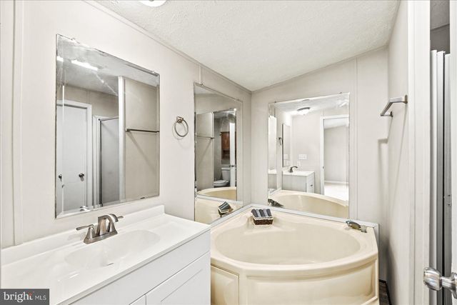 7449 LAKEWOOD LN, Spotsylvania, VA 22551