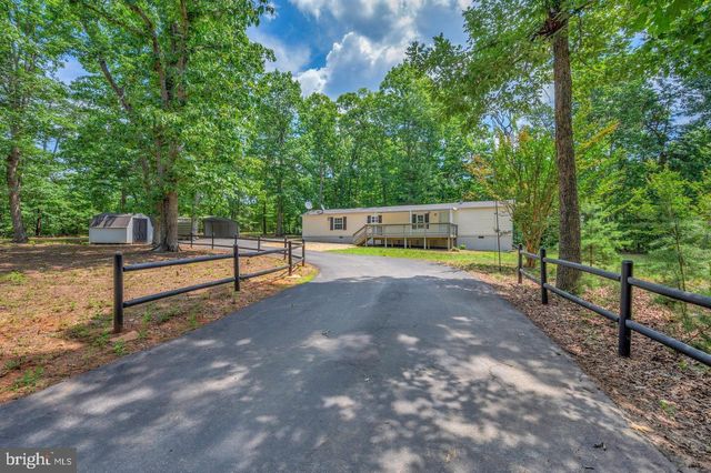 7449 LAKEWOOD LN, Spotsylvania, VA 22551