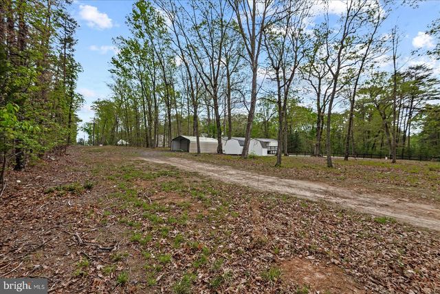 7449 LAKEWOOD LN, Spotsylvania, VA 22551