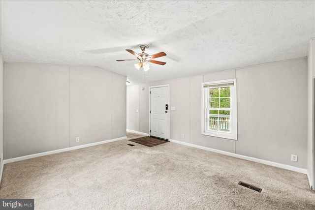7449 LAKEWOOD LN, Spotsylvania, VA 22551