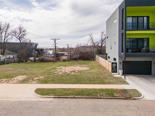 915 N Francis Avenue, Oklahoma City, OK 73106