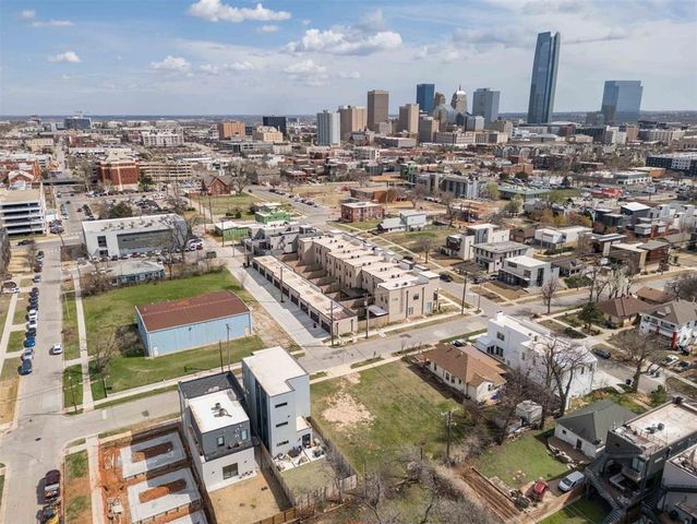 915 N Francis Avenue, Oklahoma City, OK 73106