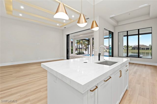 14231 Charthouse CIR, Naples, FL 34114