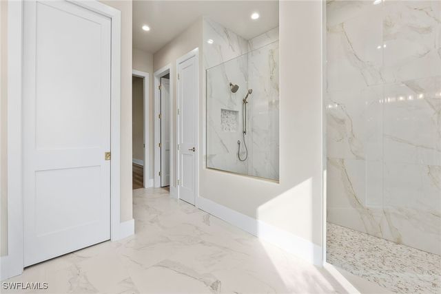 14231 Charthouse CIR, Naples, FL 34114