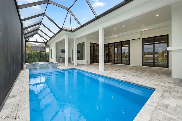 14231 Charthouse CIR, Naples, FL 34114