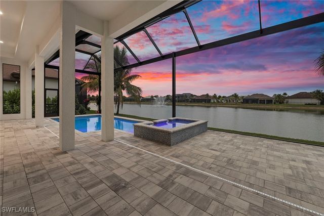 14231 Charthouse CIR, Naples, FL 34114