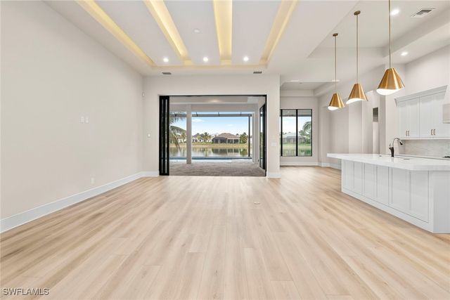 14231 Charthouse CIR, Naples, FL 34114