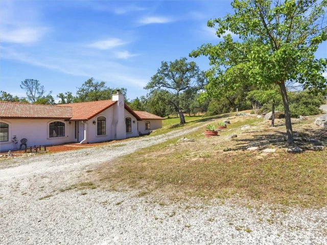 42704 Deep Forest, Coarsegold, CA 93614