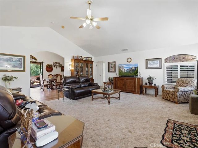 42704 Deep Forest, Coarsegold, CA 93614
