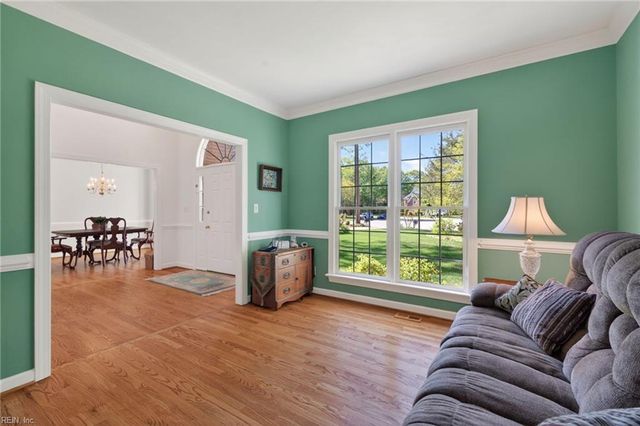 11125 Olde Towne PL, Smithfield, VA 23430