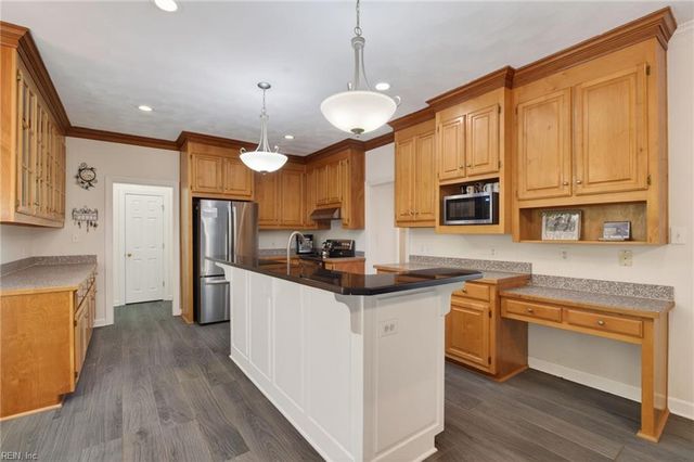 11125 Olde Towne PL, Smithfield, VA 23430
