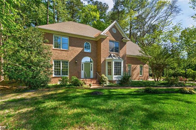 11125 Olde Towne PL, Smithfield, VA 23430