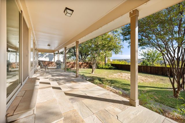 6113 Valley View Drive, Fort Worth, TX 76116