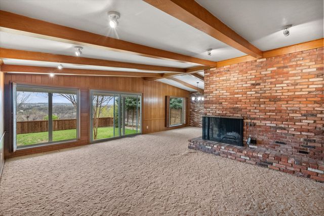 6113 Valley View Drive, Fort Worth, TX 76116