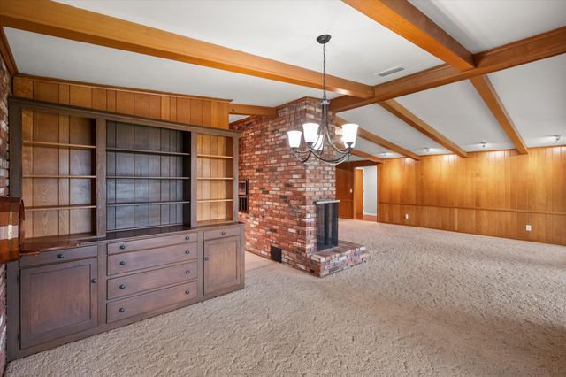 6113 Valley View Drive, Fort Worth, TX 76116