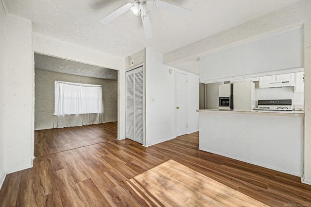 37545 Charter Oaks Boulevard, Clinton Twp, MI 48036