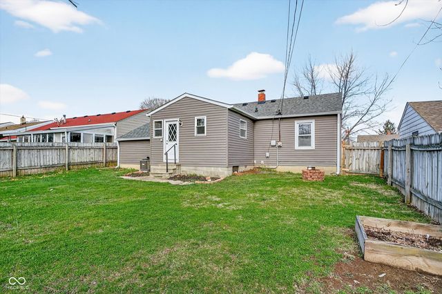 421 Fletcher Lane, Beech Grove, IN 46107