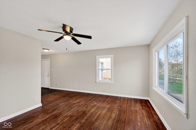 421 Fletcher Lane, Beech Grove, IN 46107