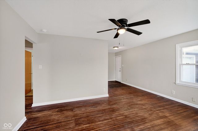 421 Fletcher Lane, Beech Grove, IN 46107
