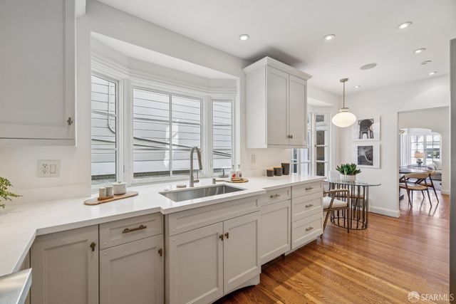 1967 Green Street, San Francisco, CA 94123