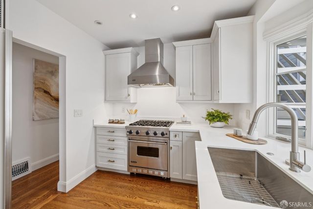 1967 Green Street, San Francisco, CA 94123