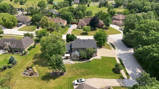 1817 Woodland Lake Pass, Fort Wayne, IN 46825