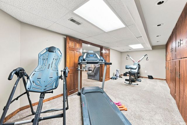1817 Woodland Lake Pass, Fort Wayne, IN 46825