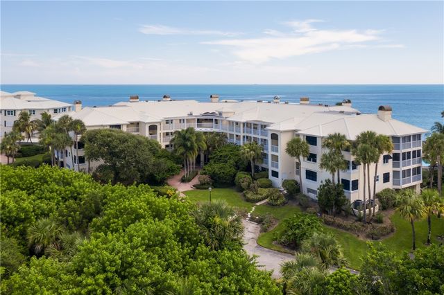 8880 N Sea Oaks Way 302, Vero Beach, FL 32963