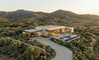 2055 riviera dr 195, Vista, CA 92084