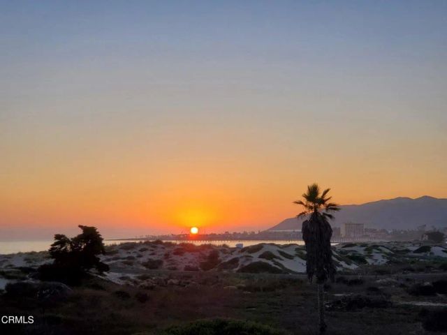 937 Sharon Lane, Ventura, CA 93001