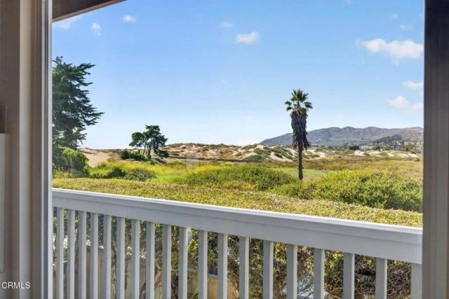 937 Sharon Lane, Ventura, CA 93001