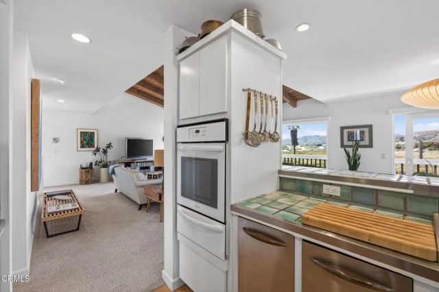 937 Sharon Lane, Ventura, CA 93001