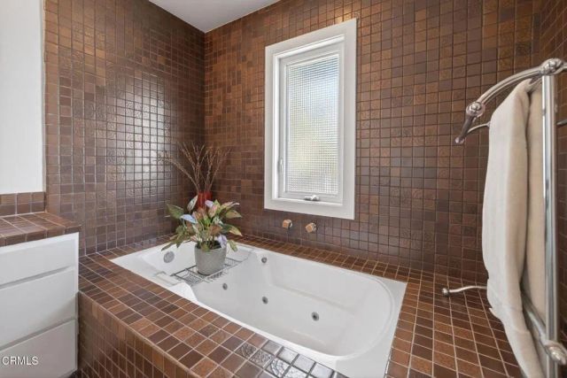 937 Sharon Lane, Ventura, CA 93001