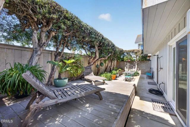 937 Sharon Lane, Ventura, CA 93001