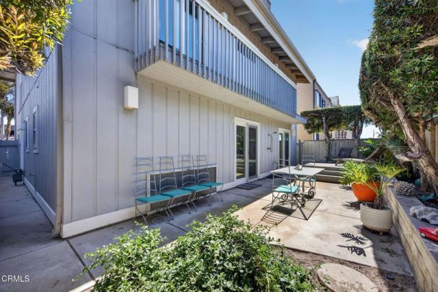 937 Sharon Lane, Ventura, CA 93001