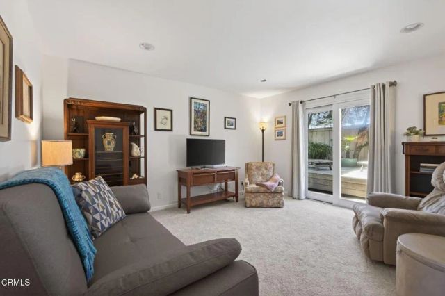 937 Sharon Lane, Ventura, CA 93001