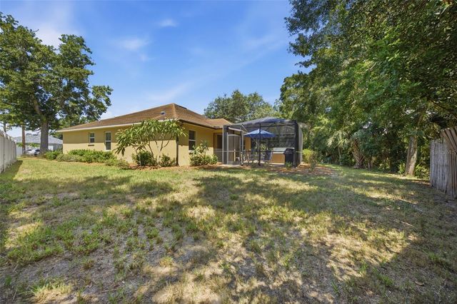 15107 MONET DRIVE, Tampa, FL 33613