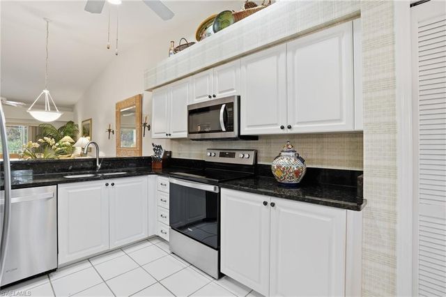 14270 Hickory Links CT 2123, Fort Myers, FL 33912