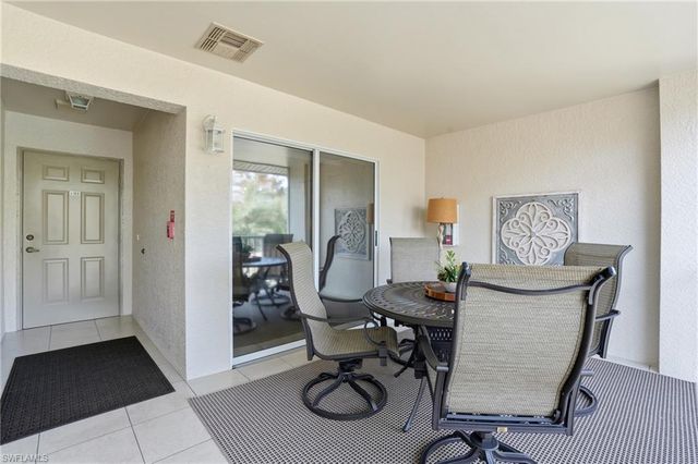 14270 Hickory Links CT 2123, Fort Myers, FL 33912