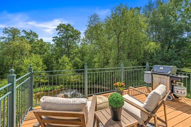 1411 Archwood Road, Minnetonka, MN 55305