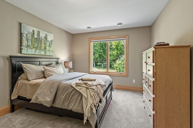 1411 Archwood Road, Minnetonka, MN 55305