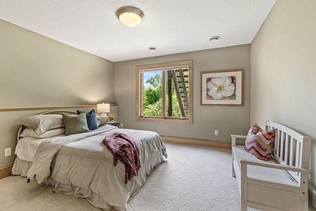 1411 Archwood Road, Minnetonka, MN 55305