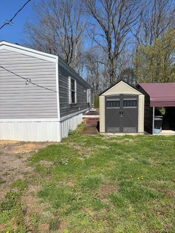 10761 Old State Highway 28, Pikeville, TN 37367