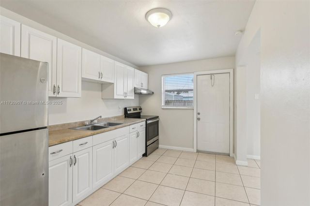 5409 N Andrews Ave, Oakland Park, FL 33309