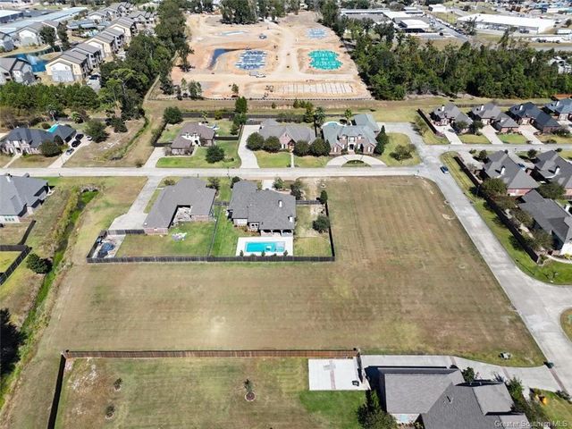 5120 E Worthington Drive, Lake Charles, LA 70605